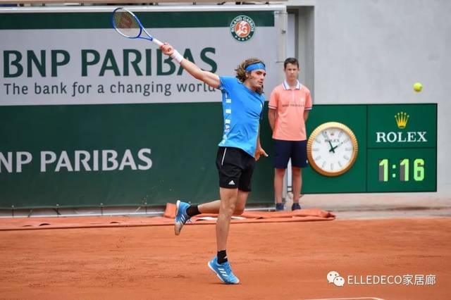 正在吸引着 正在吸引着